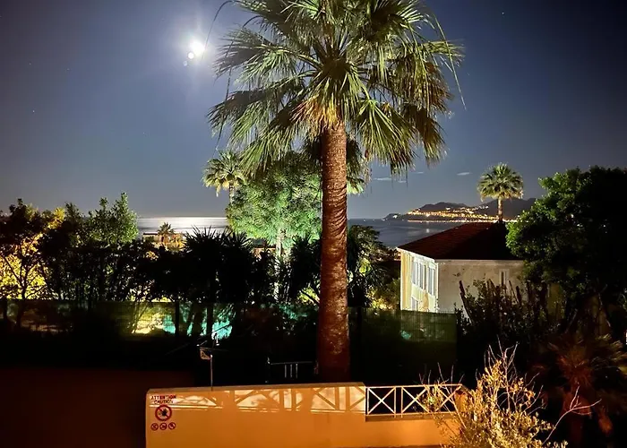 Cannes Villa Francia